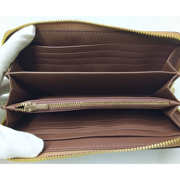 Coach Signature Khaki Saddle Leather Zip Around Credit Card Wallet - NWT $298 - Picture 10 of 16